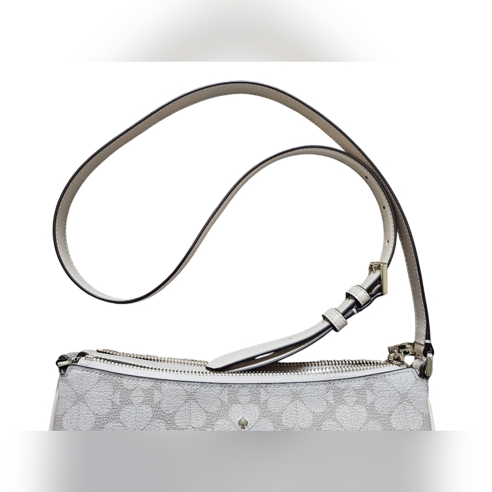 Kate Spade Dark Beige PVC Flower Crossbody Bag, With Silver Hardware, New w/tags - Picture 5 of 8